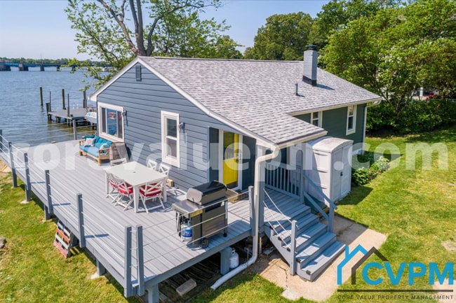 property at 1008 Siske Rd