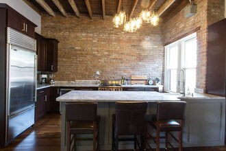 5 Braemore Rd, Unit 12A in Boston, MA - Building Photo - Building Photo