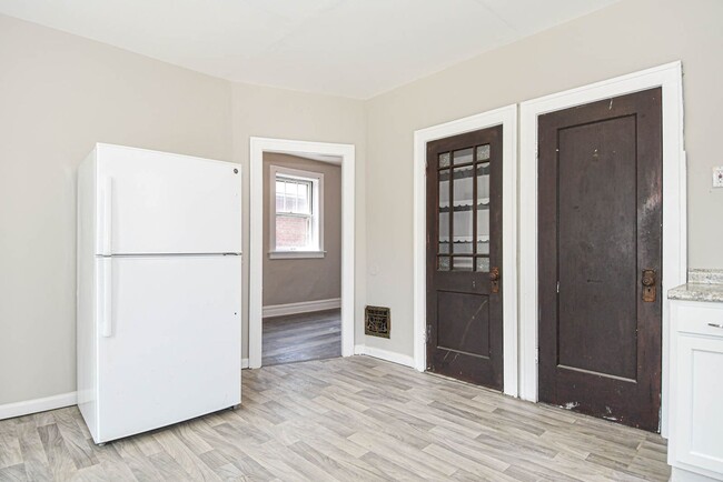 3676 Montana St-Unit -2F in St. Louis, MO - Foto de edificio - Building Photo