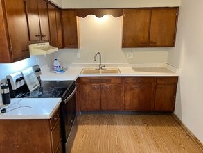 4210 Eastridge Dr, Unit 4212 in Rockford, IL - Foto de edificio - Building Photo