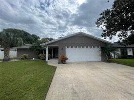 1120 Hunter Ave in Orlando, FL - Building Photo