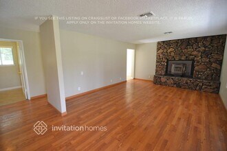 4415 Patterson Dr in Diamond Springs, CA - Foto de edificio - Building Photo