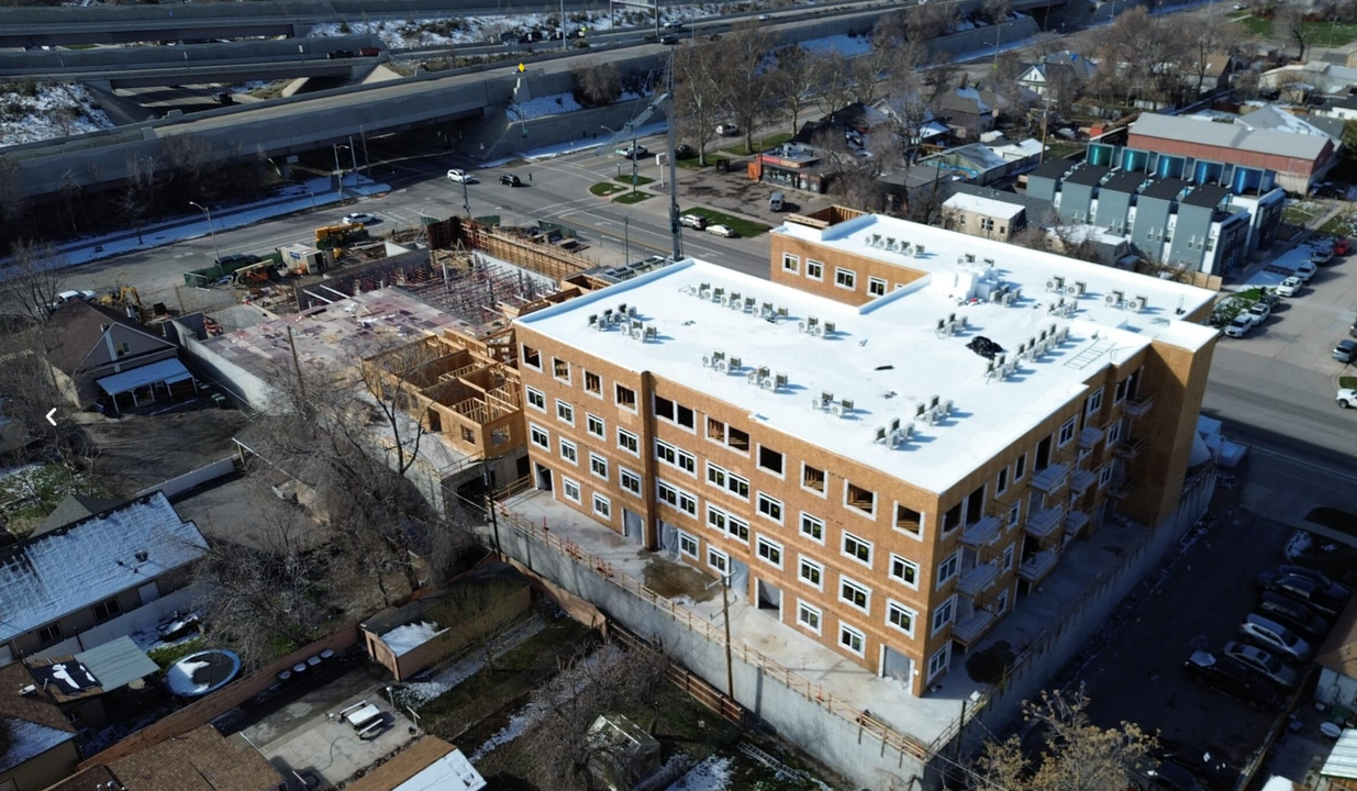 Crossing at 9th in Salt Lake City, UT - Building Photo