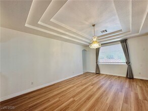 123 Cascade Lake St in Las Vegas, NV - Building Photo - Building Photo