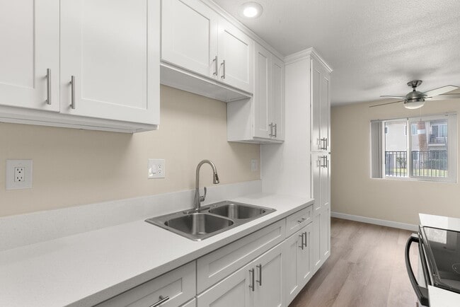 MAGNOLIA WEST APARTMENTS- RIVERSIDE, CA
