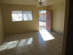 1600 S Santa Cruz St in Deming, NM - Building Photo - Building Photo