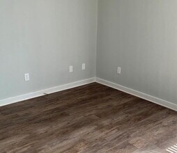 1083 Woodland Dr in Henderson, TN - Building Photo - Building Photo