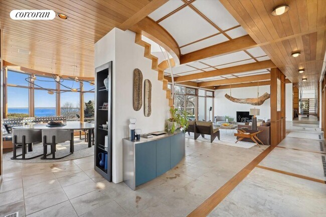 54 Broadview Rd in Amagansett, NY - Building Photo - Building Photo