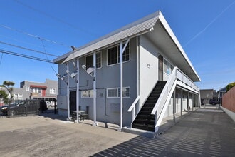 2200-2210 Barrett Ave in Richmond, CA - Building Photo - Building Photo