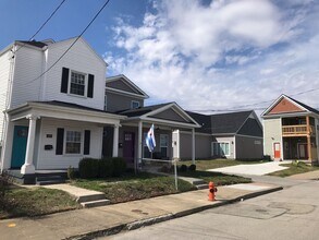 816 Ash St in Louisville, KY - Building Photo - Building Photo