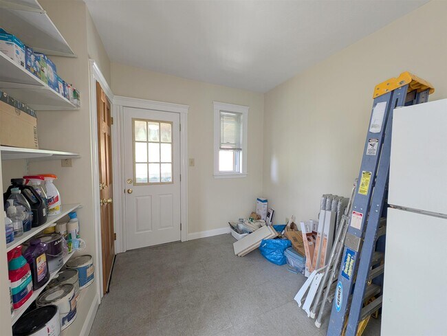 81 Conwell Ave, Unit 3 in Somerville, MA - Foto de edificio - Building Photo