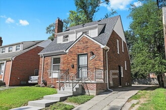 17421 Quincy St in Detroit, MI - Building Photo - Building Photo
