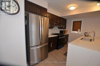 322 Pilot Private in Ottawa, ON - Building Photo - Building Photo