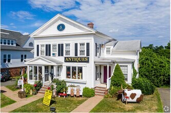 159 Broad St, Unit A in Windsor, CT - Foto de edificio - Building Photo