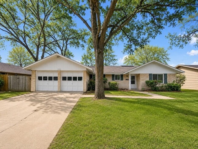 property at 2002 Lazy Brk