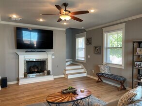 3810 W Pawnee Rd in Rogers, AR - Building Photo - Building Photo