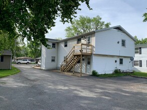 469 N Birch St in Manteno, IL - Building Photo - Building Photo