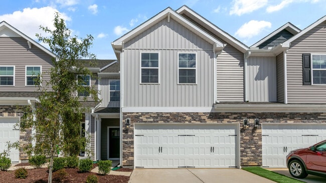 2314 Sugar Cone Wy in Fuquay Varina, NC - Building Photo - Building Photo