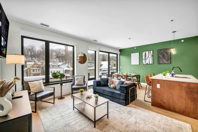 2189 Cornell Rd, Unit ID1386541P in Cleveland, OH - Foto de edificio - Building Photo