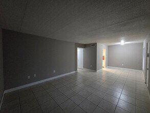 1830 Maravilla Ave in Ft. Myers, FL - Building Photo - Building Photo