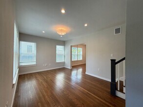 2808 Wooldridge Dr in Austin, TX - Building Photo - Building Photo
