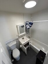 77 High St, Unit 1 in Monticello, NY - Building Photo - Building Photo