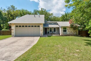 5901 Camino Seco in Austin, TX - Building Photo