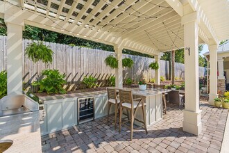 The Crossings At Nine Mile Road in Pensacola, FL - Building Photo - Building Photo