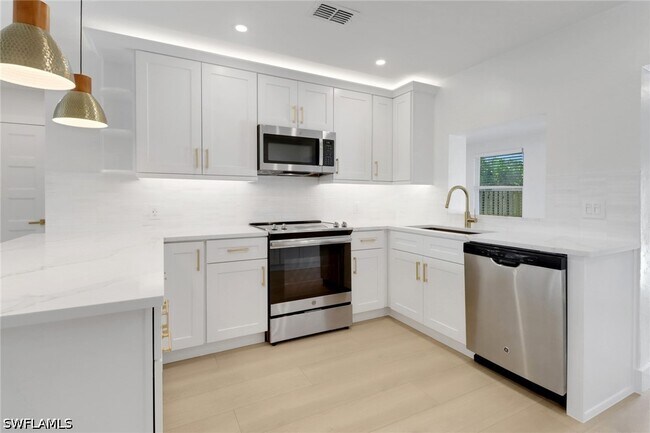 property at 4525 Fluvia Ave
