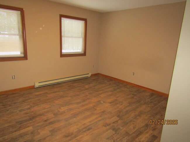 236 Dixon Rd, Unit 236a Dixon Road in Glens Falls, NY - Foto de edificio - Building Photo