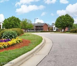 2235 Hurt Dr in Rocky Mount, NC - Building Photo - Building Photo