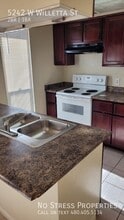 5242 W Willetta St in Phoenix, AZ - Building Photo - Building Photo