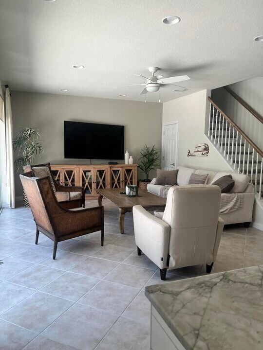 3463 E Mallory Blvd in Jupiter, FL - Building Photo