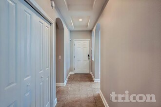 19408 Everton Pl in Land O Lakes, FL - Foto de edificio - Building Photo