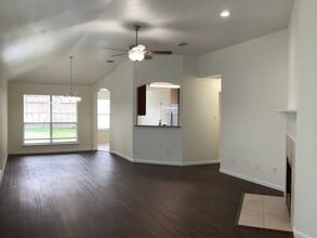 3709 Breckenridge Dr in Montgomery, TX - Building Photo - Building Photo