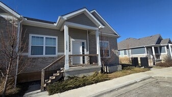 15824 Riley St in Overland Park, KS - Building Photo