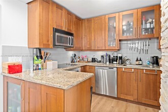 5 Island Ave in Miami Beach, FL - Building Photo - Building Photo