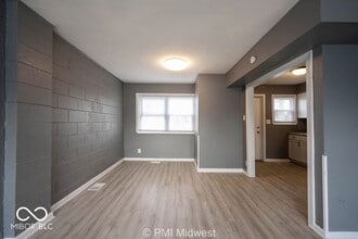 6056 E 16th St in Indianapolis, IN - Building Photo - Building Photo