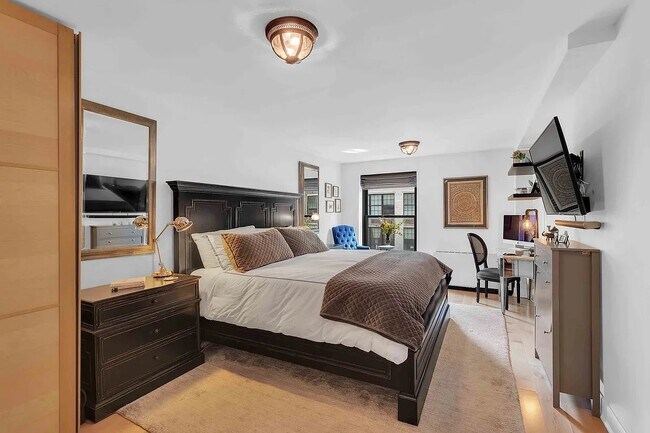 property at 808 Broadway
