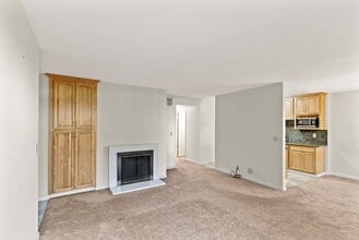 247 N Capitol Ave, Unit 178 in San Jose, CA - Building Photo - Building Photo