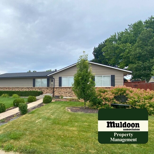 1720 Peterson Rd in Colorado Springs, CO - Building Photo - Building Photo