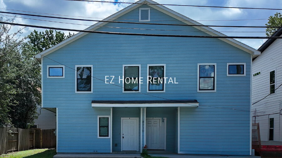 8710 Knox St in Houston, TX - Building Photo