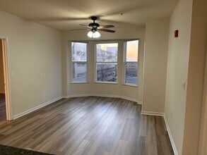 2665 Prosperity Ave, Unit 335 in Fairfax, VA - Building Photo - Building Photo