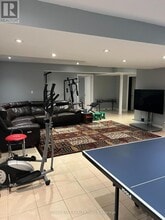 34 Malden St in Vaughan, ON - Building Photo - Building Photo