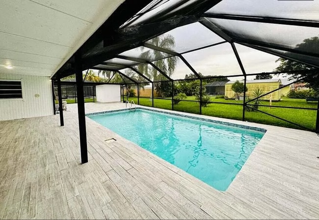 property at 767 SW Ravenswood Ln