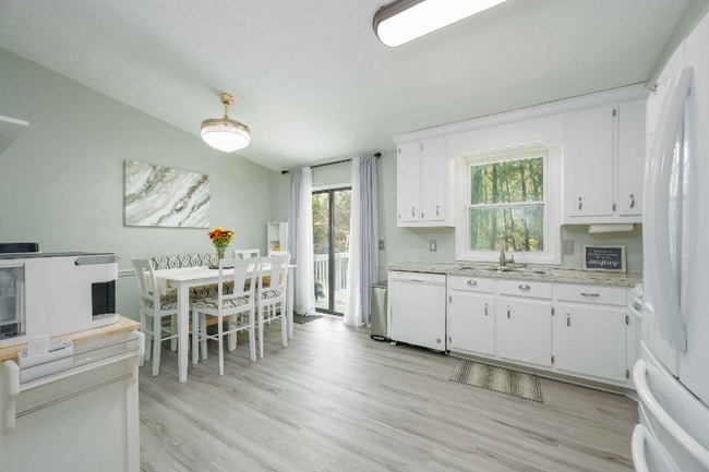 property at 4348 Bradley Dr SW