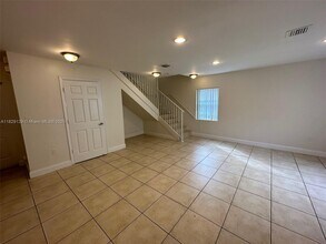 202 NW 14th Ave in Fort Lauderdale, FL - Building Photo - Building Photo