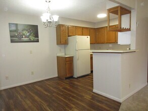 3320 S Ammons St, Unit #6-201 in Lakewood, CO - Building Photo - Building Photo