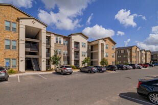 The Scott at Medio Creek in San Antonio, TX - Building Photo
