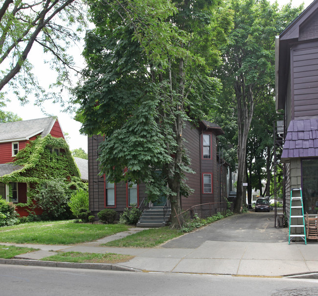 165 Park Ave in Rochester, NY - Building Photo - Building Photo